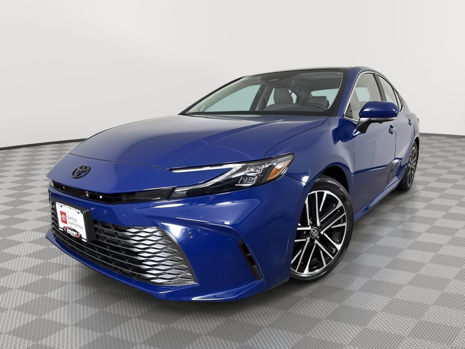 Reservoir Blue 2026 Toyota Camry Sedan Front-Wheel Drive Automatic