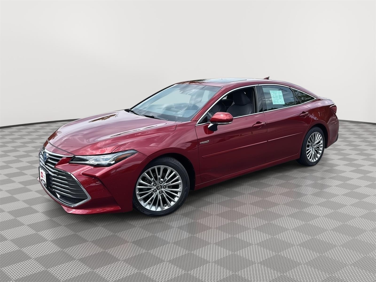 Red (Ruby Flare Pearl) 2019 Toyota Avalon Hybrid Sedan Front-Wheel Drive Automatic