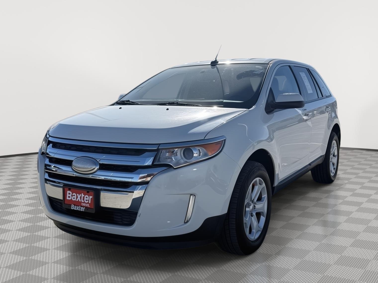 View vehicle photo 7