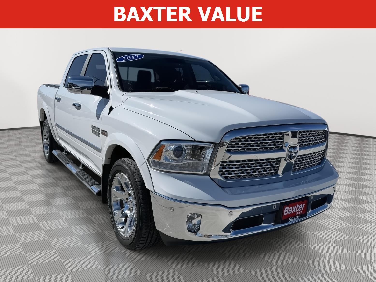 2017 RAM 1500 Laramie Crew Cab 4WD
