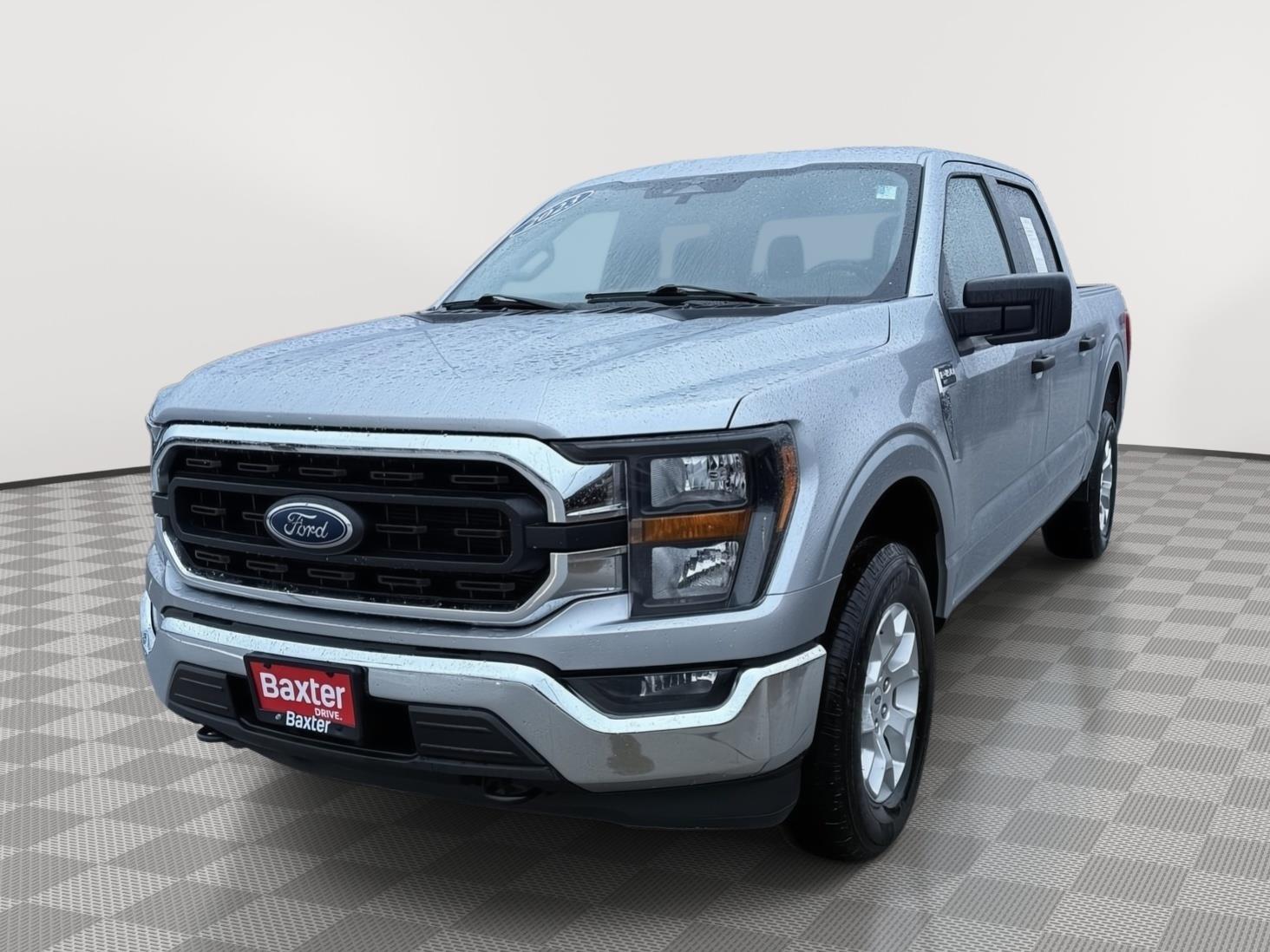 View vehicle photo 3