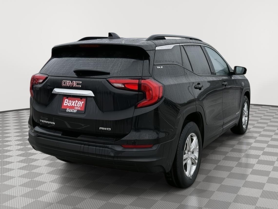 View vehicle photo 7