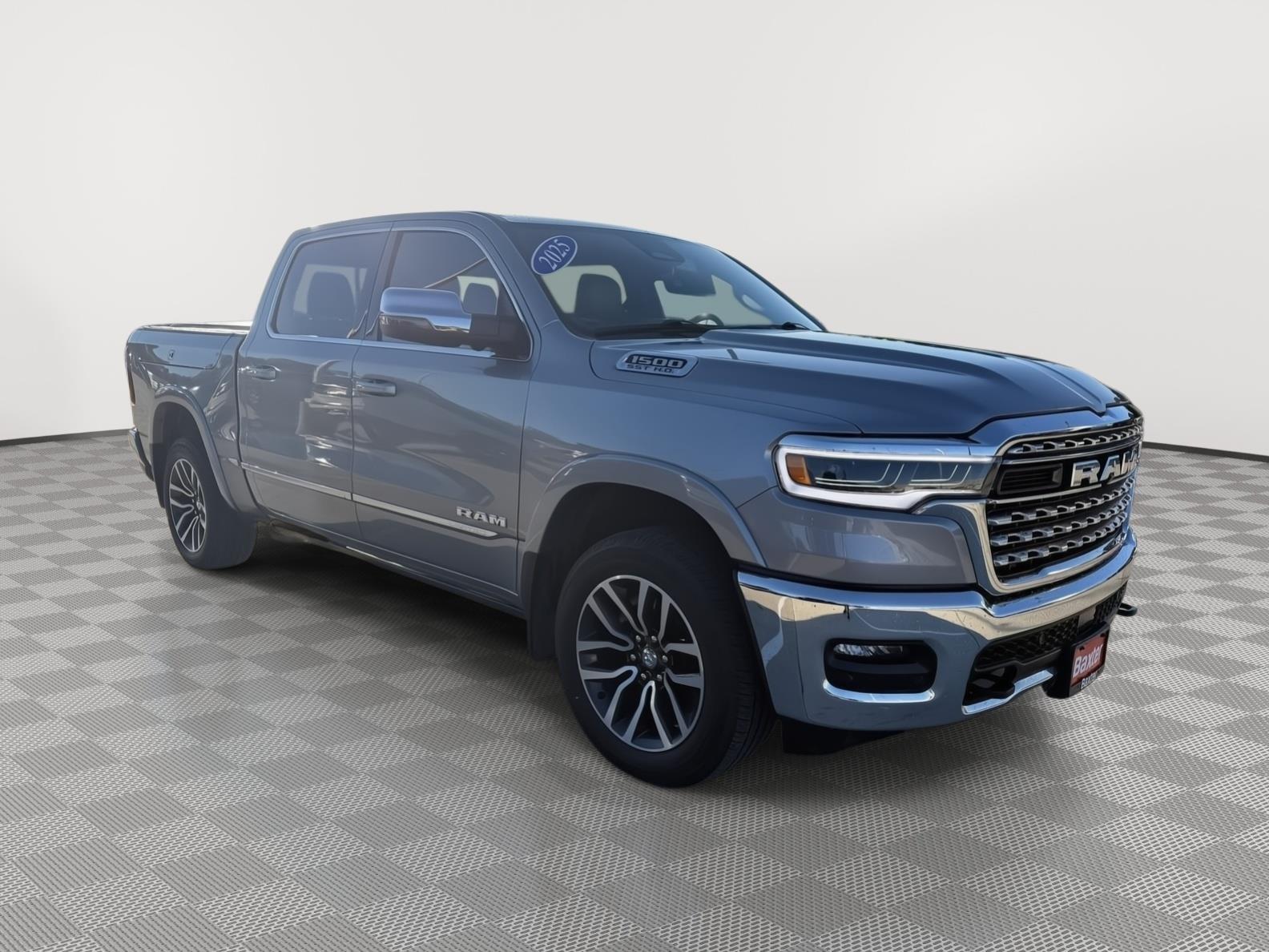 2025 RAM 1500 Limited Crew Cab 4WD