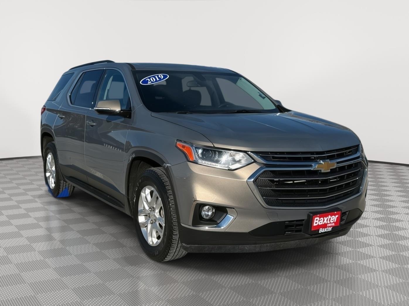 2019 Chevrolet Traverse LT Cloth FWD