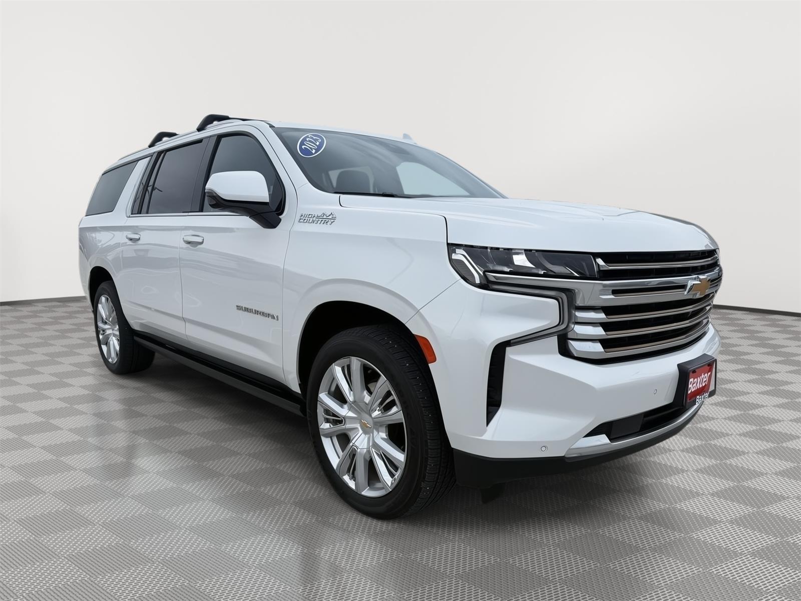 White (Iridescent Pearl Tricoat) 2023 Chevrolet Suburban SUV / Crossover Four-Wheel Drive Automatic