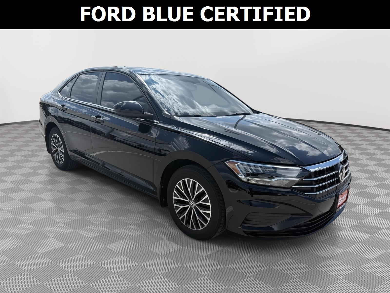 Black Uni 2019 Volkswagen Jetta Sedan Front-Wheel Drive Automatic