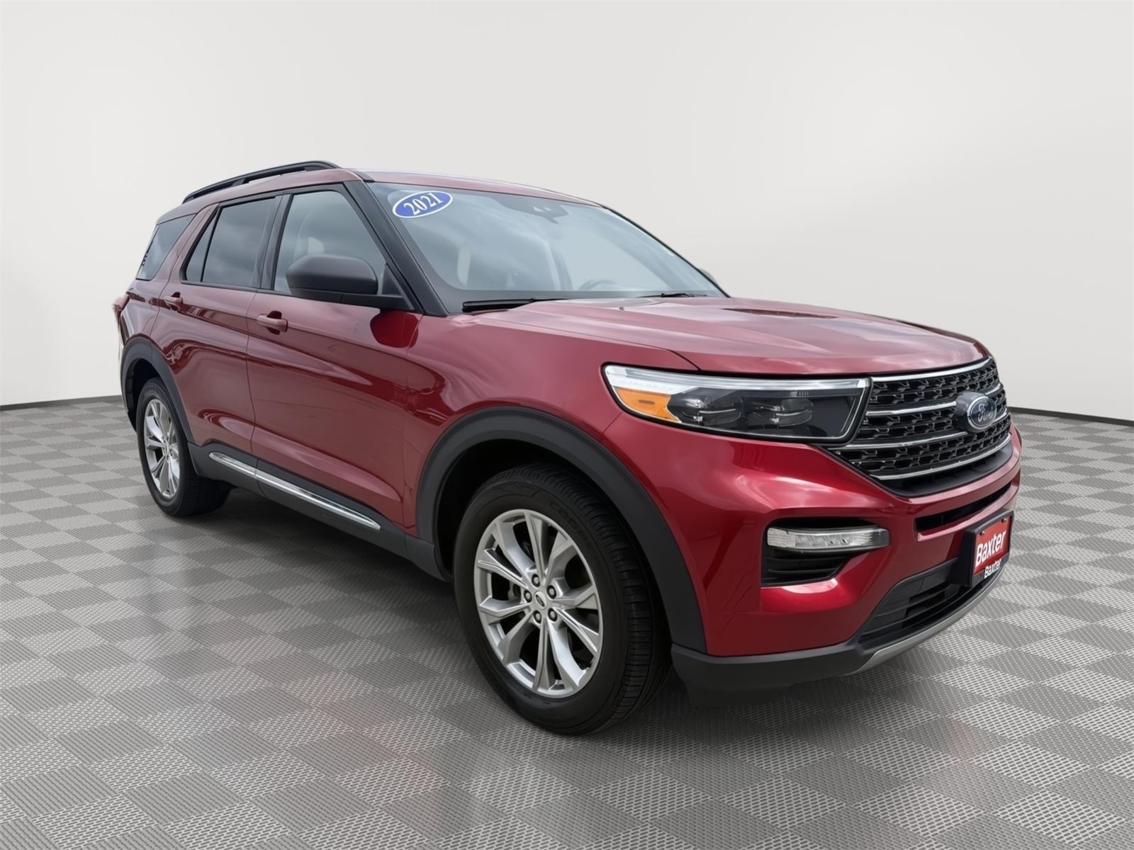 Rapid Red Metallic Tinted Clearcoat 2021 Ford Explorer SUV / Crossover All-Wheel Drive Automatic