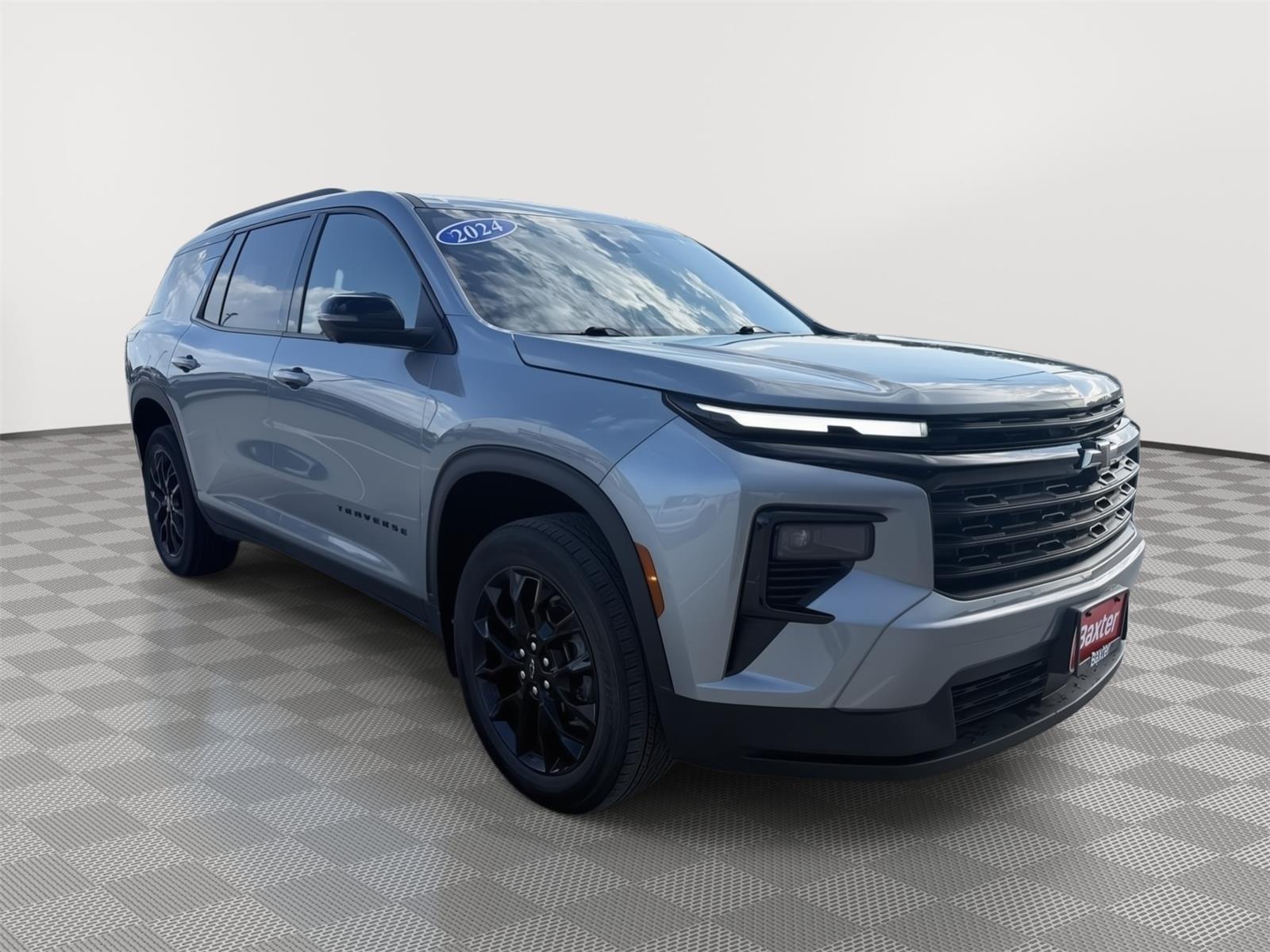 Sterling Gray Metallic 2024 Chevrolet Traverse SUV / Crossover Four-Wheel Drive 8-Speed Automatic