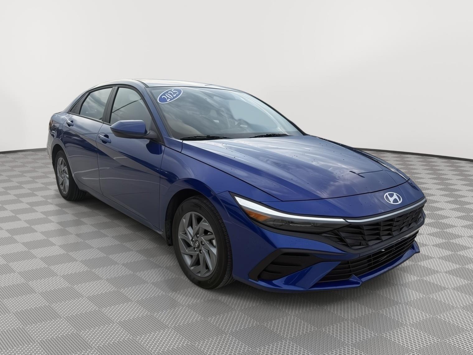  2025 Hyundai Elantra Hybrid Blue FWD   