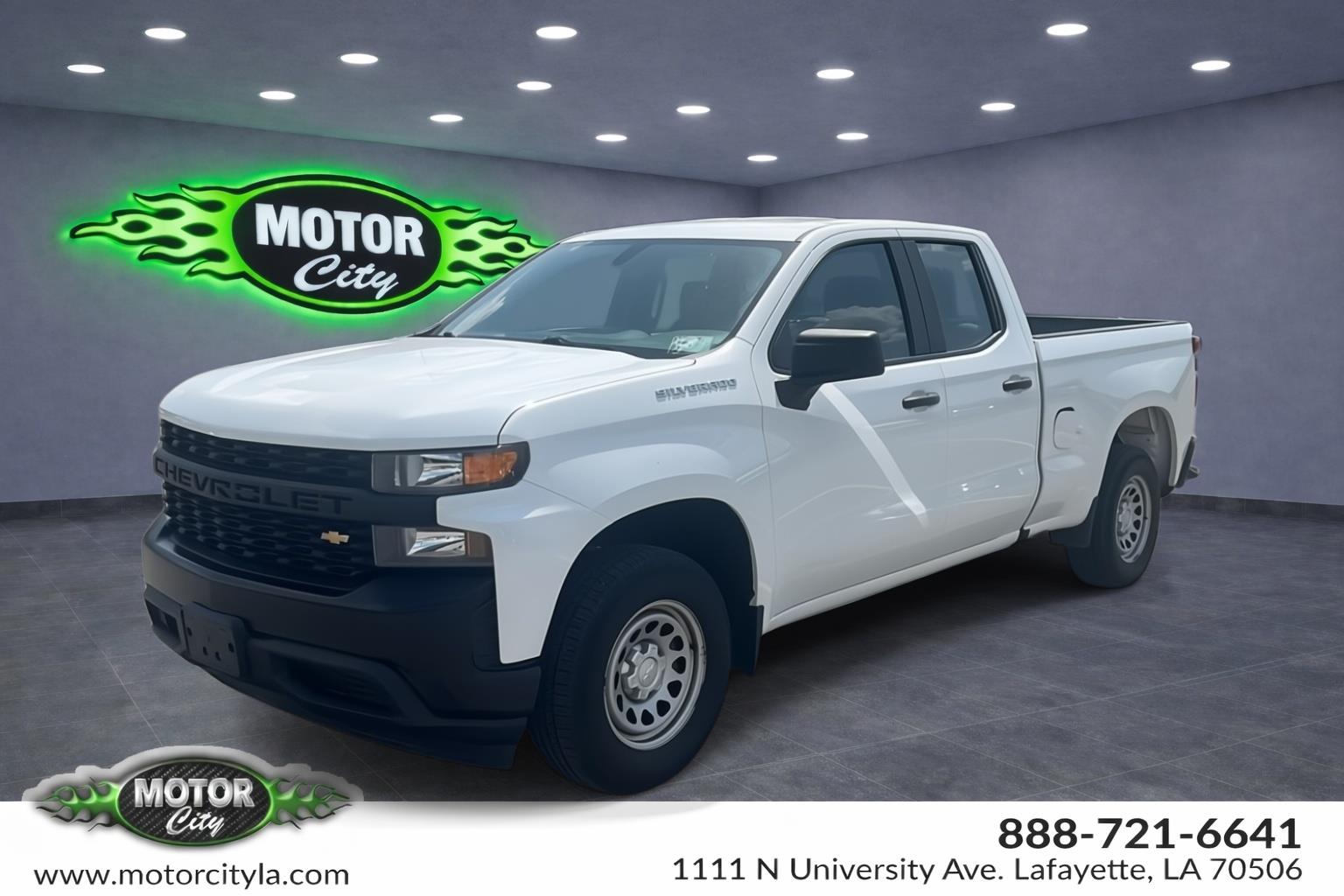 Summit White 2019 Chevrolet Silverado 1500 Pickup Truck 4X2 6-Speed Automatic
