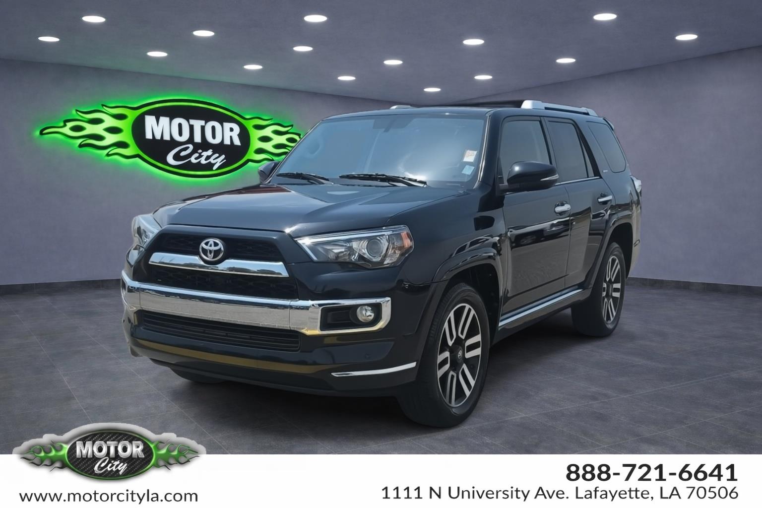 Midnight Black Metallic 2018 Toyota 4Runner SUV / Crossover 4X2 Automatic