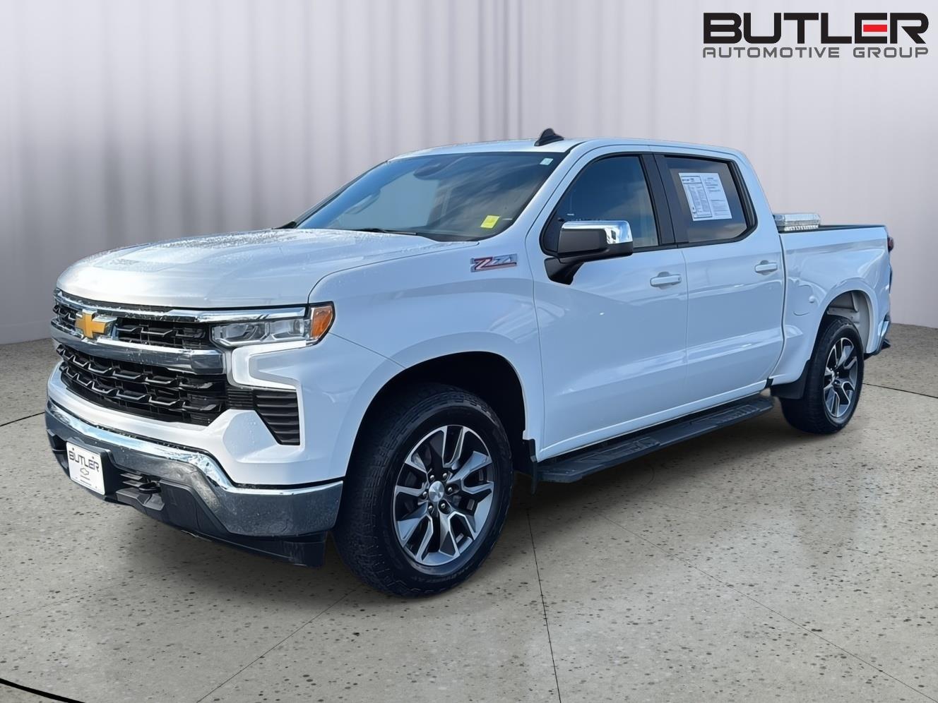 2024 Chevrolet Silverado 1500 LT Crew Cab 4WD
