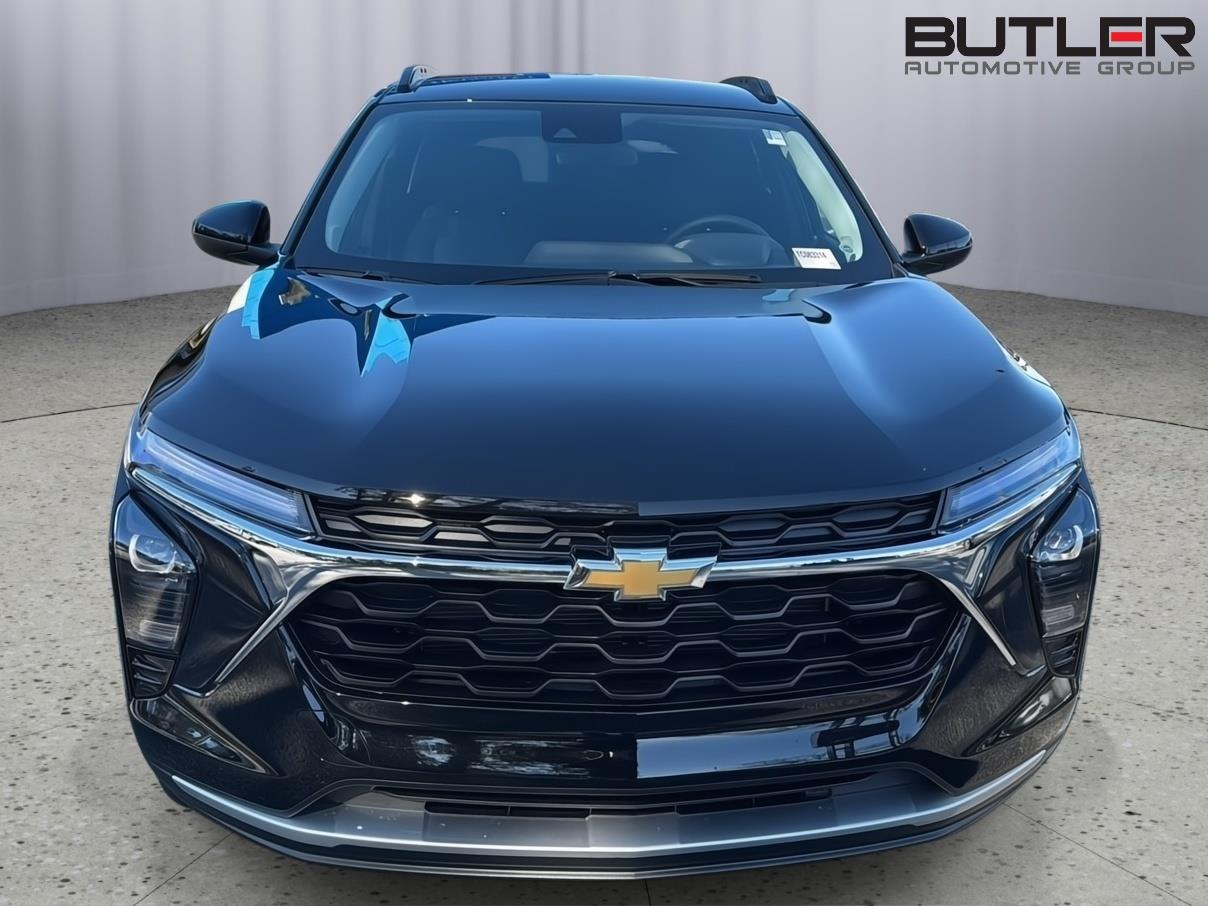 New 2026 Mosaic Black Metallic Chevrolet LT image 7