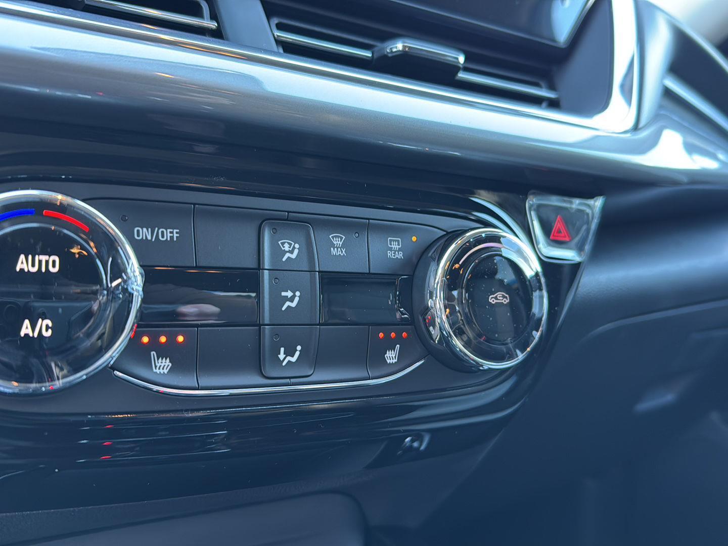 New 2026 Mosaic Black Metallic Chevrolet LT image 25