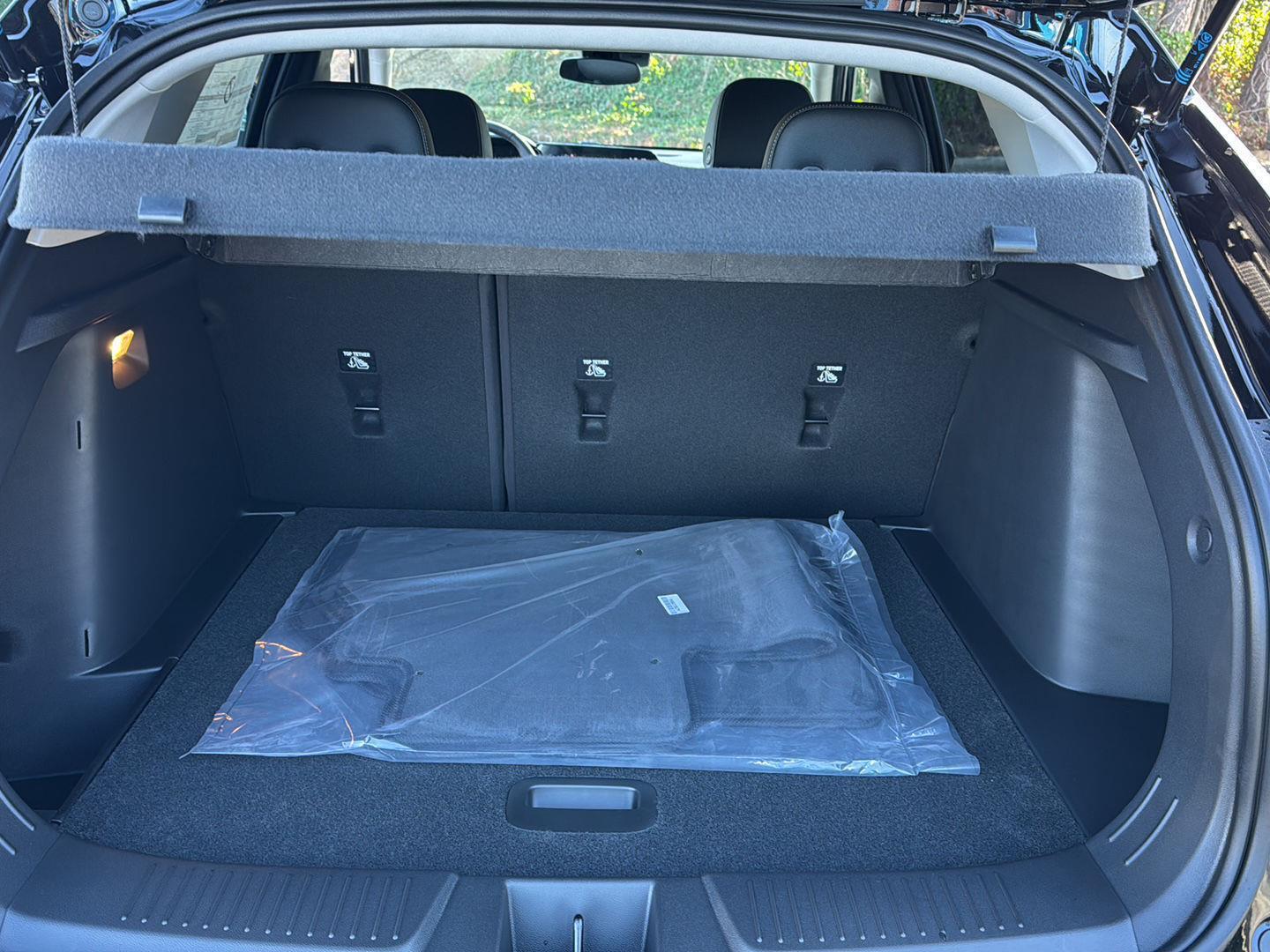 New 2026 Mosaic Black Metallic Chevrolet LT image 28