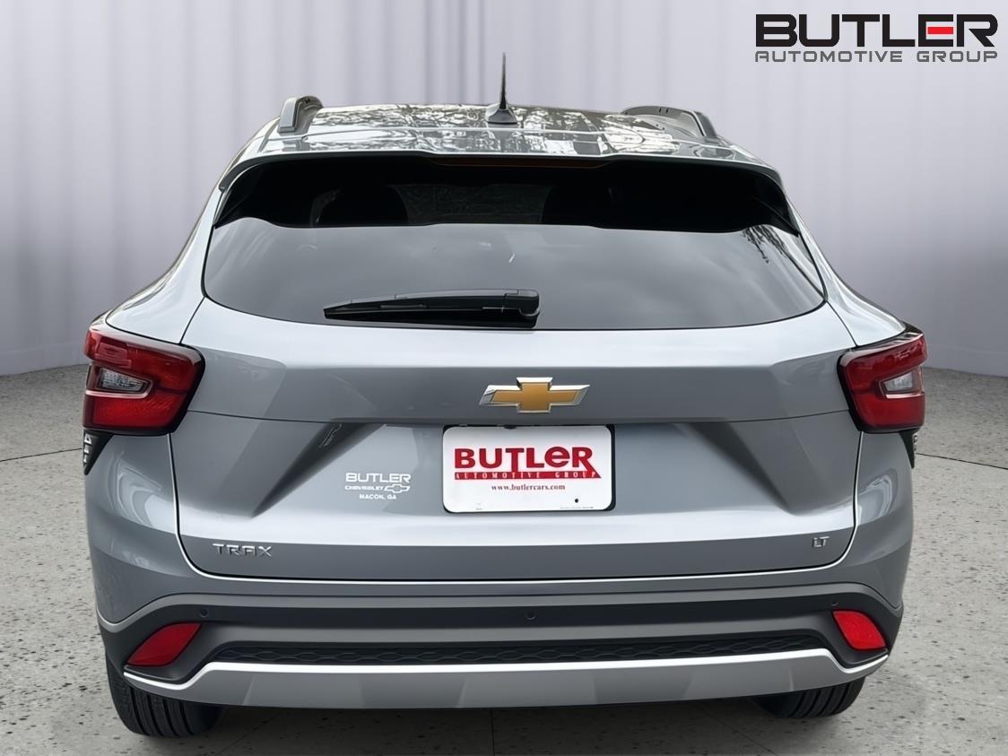 New 2026 Sterling Gray Metallic Chevrolet LT image 4