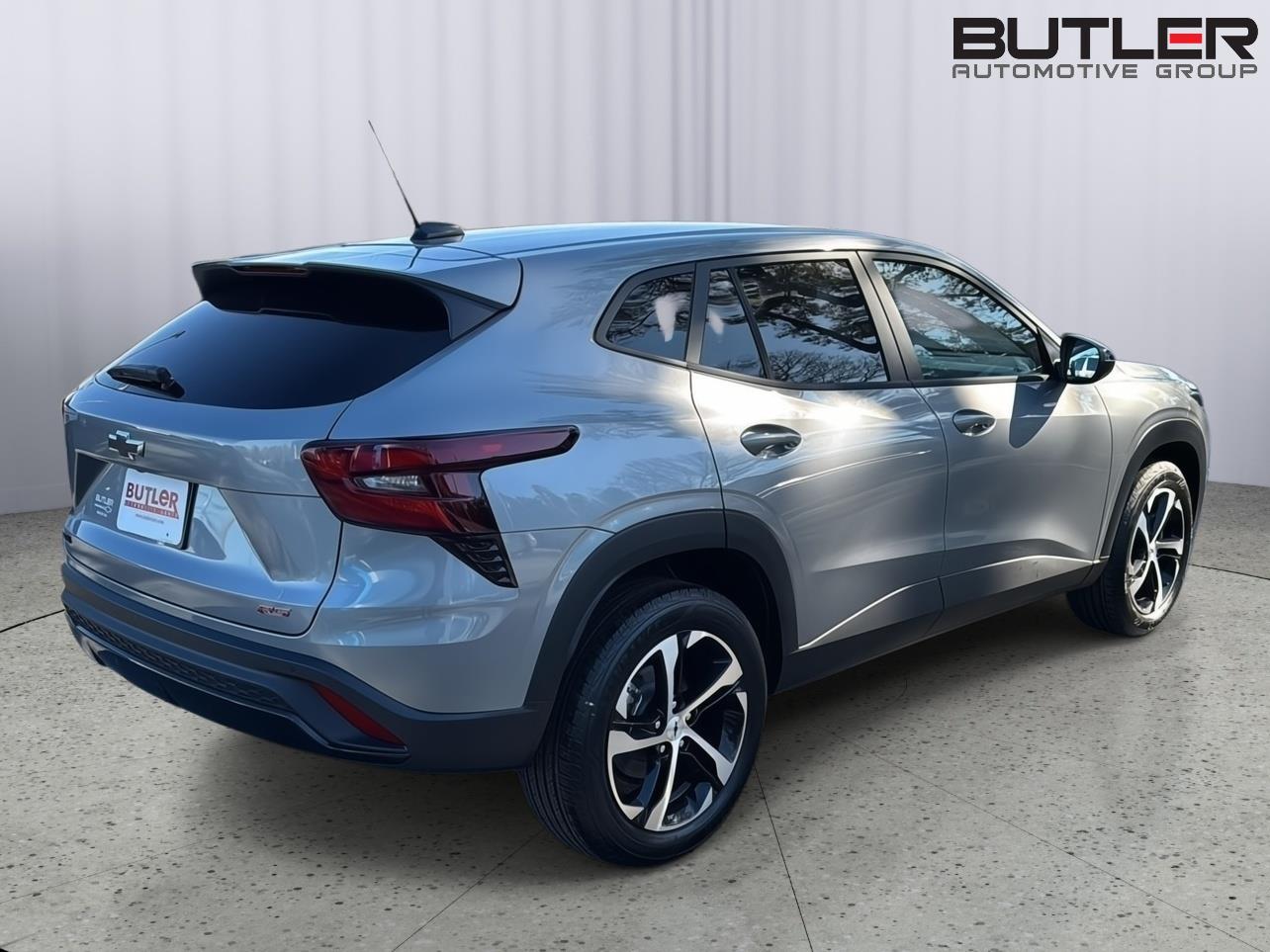 New 2026 Sterling Gray Metallic Chevrolet 1RS image 5