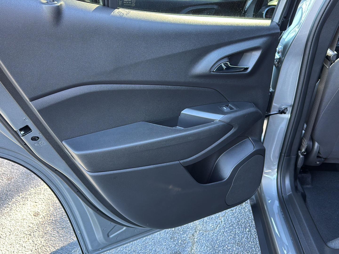 New 2026 Sterling Gray Metallic Chevrolet 1RS image 15