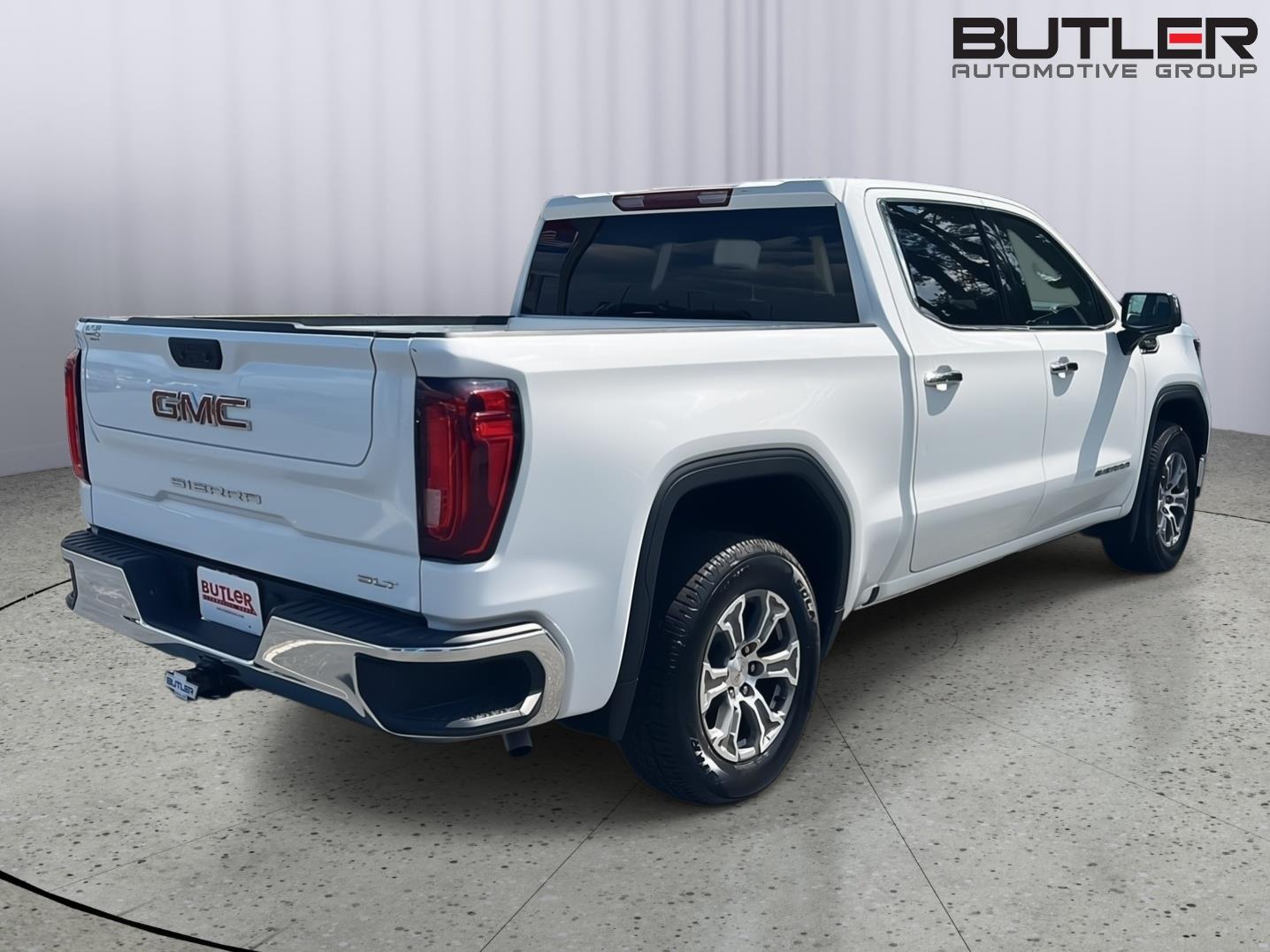Used 2024 Summit White GMC SLT image 6