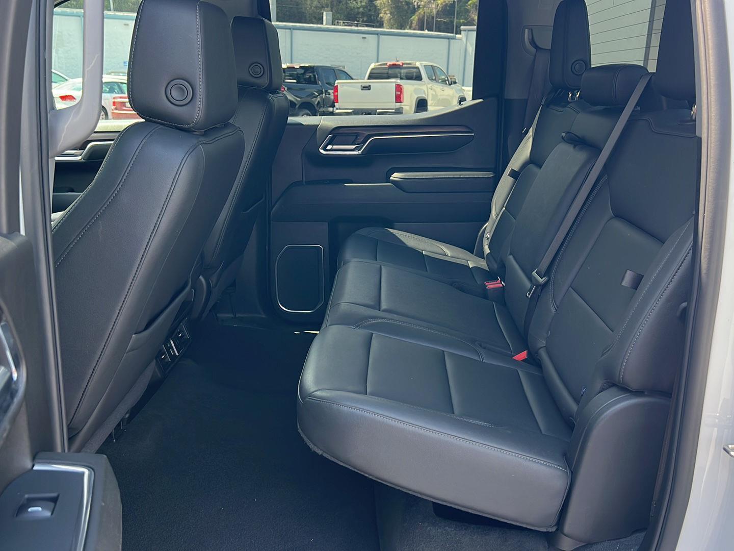 Used 2024 Summit White GMC SLT image 11