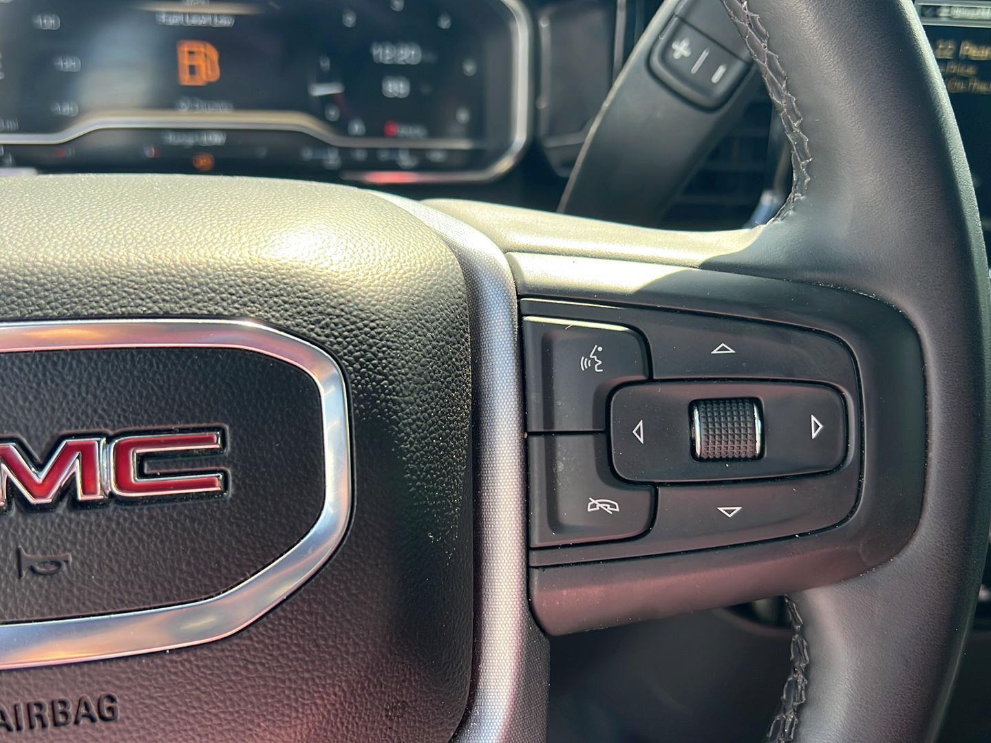 Used 2024 Summit White GMC SLT image 22