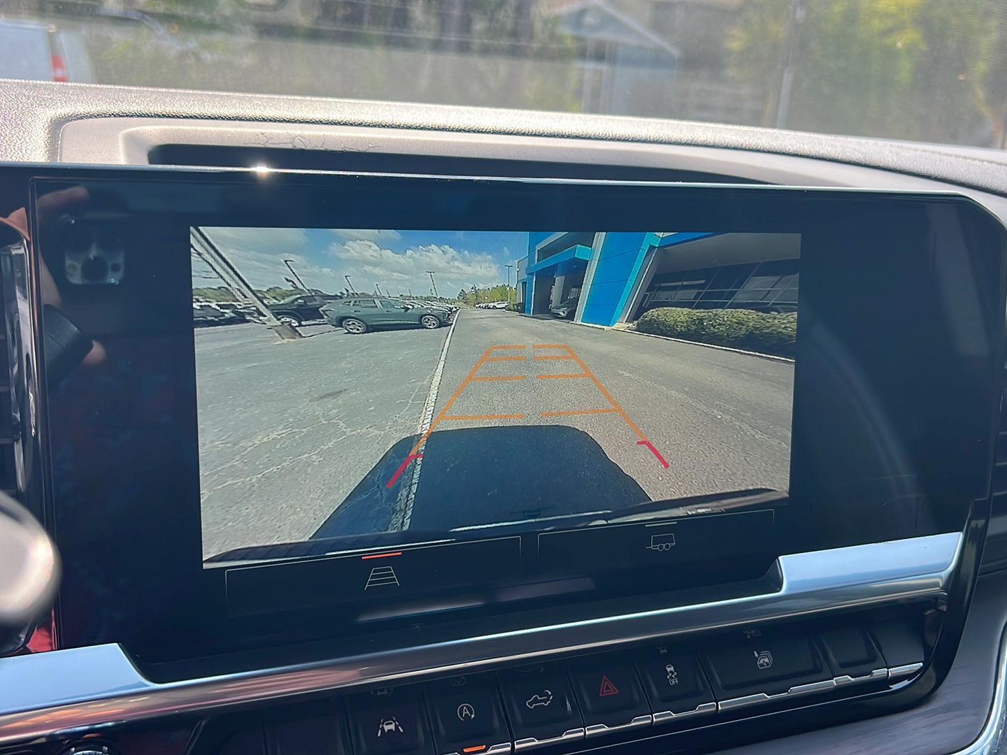 Used 2024 Summit White GMC SLT image 27