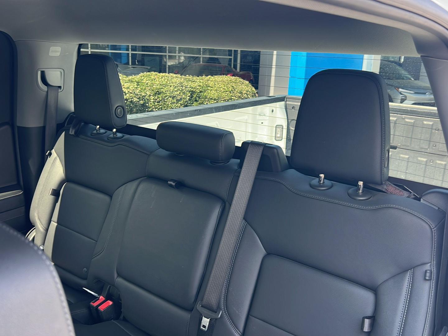 Used 2024 Summit White GMC SLT image 33