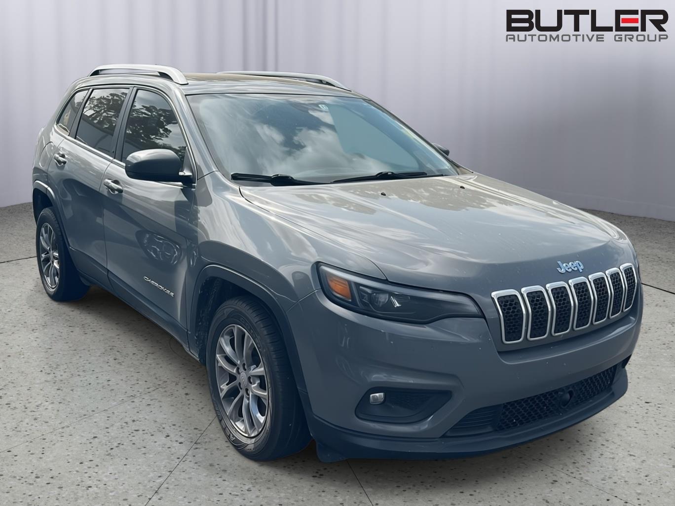 Used 2021 Sting-Gray Clearcoat Jeep Latitude Plus image 7