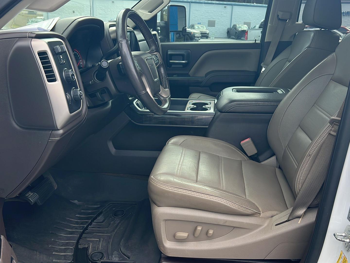 Used 2016 Summit White GMC Denali image 10