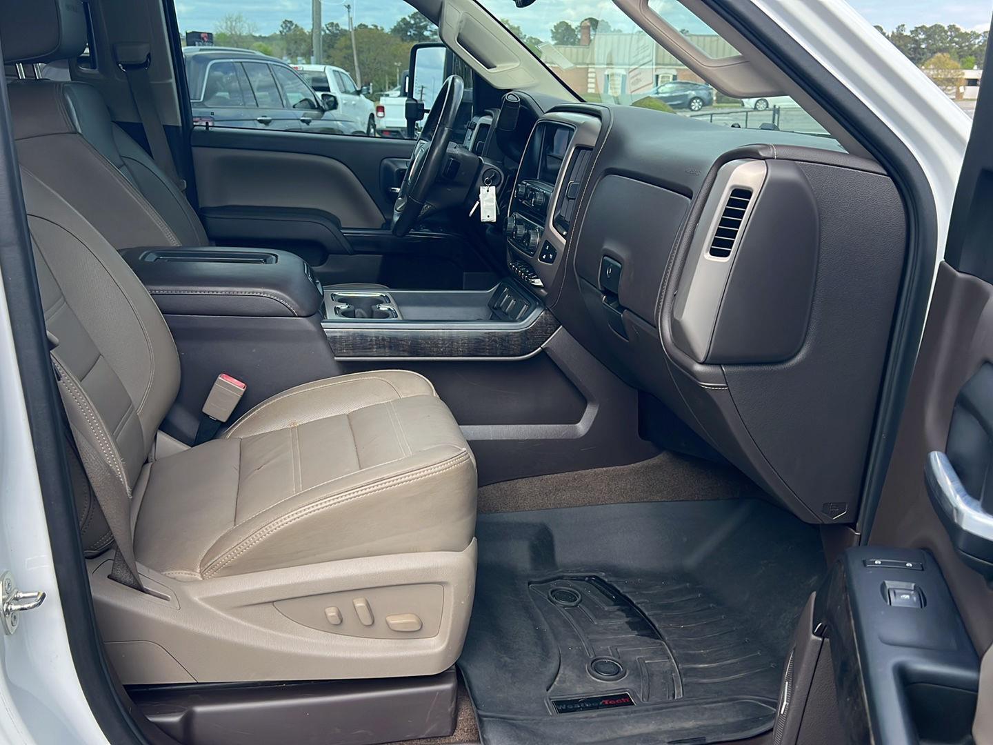 Used 2016 Summit White GMC Denali image 13