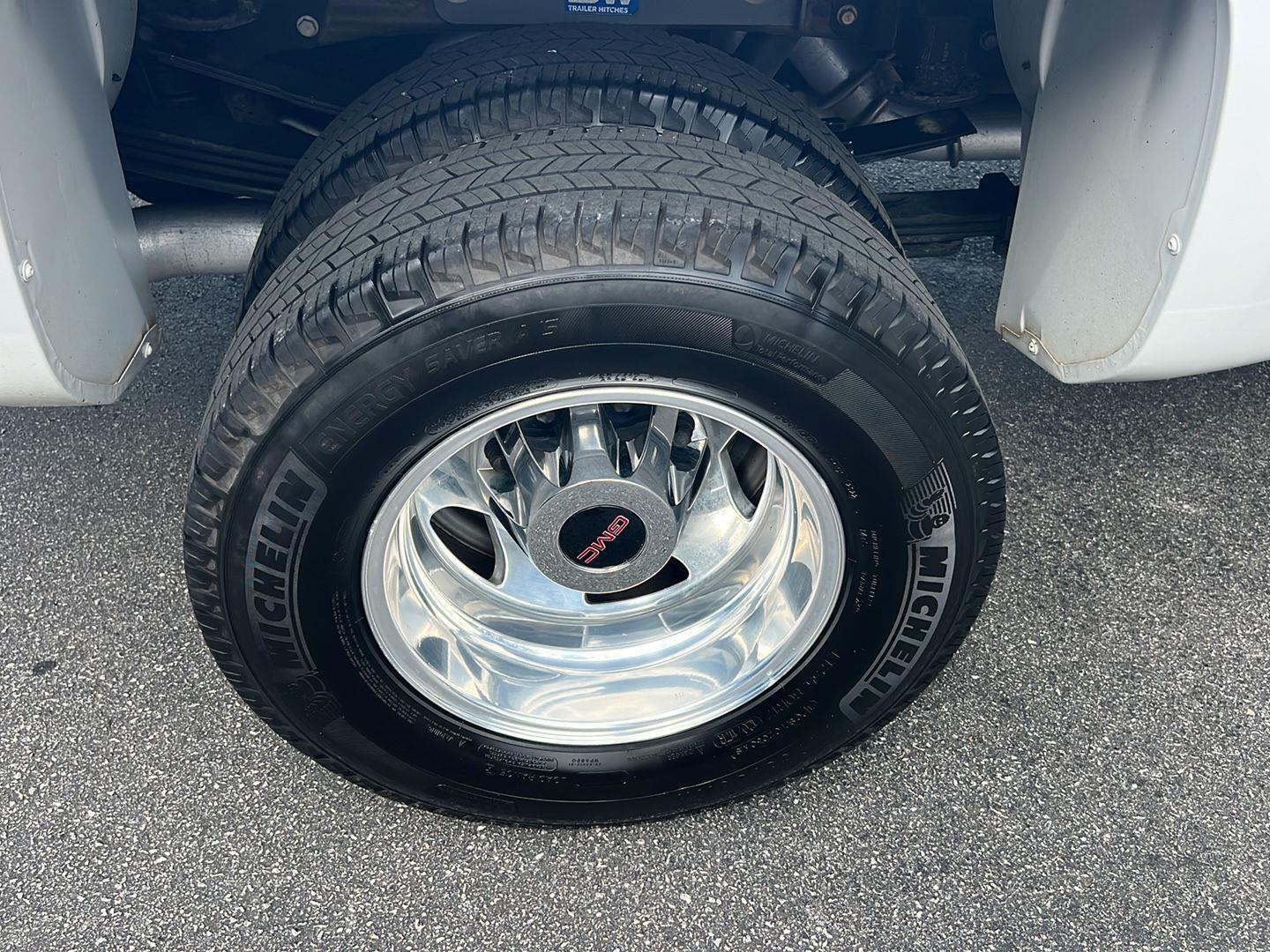 Used 2016 Summit White GMC Denali image 42