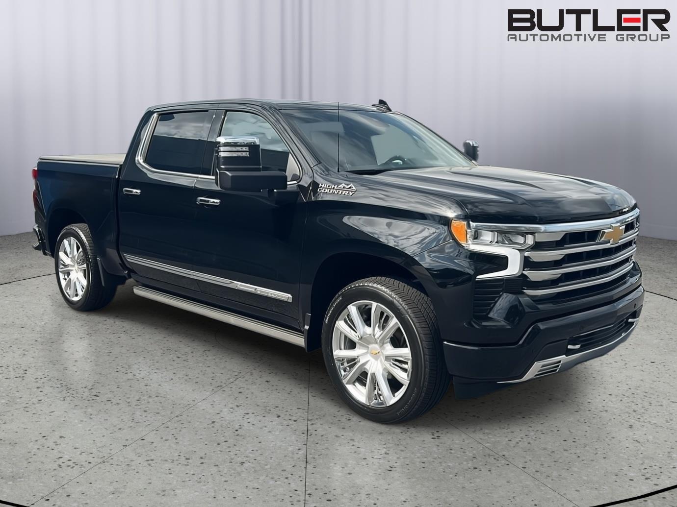 Used 2024 Black Chevrolet High Country image 8