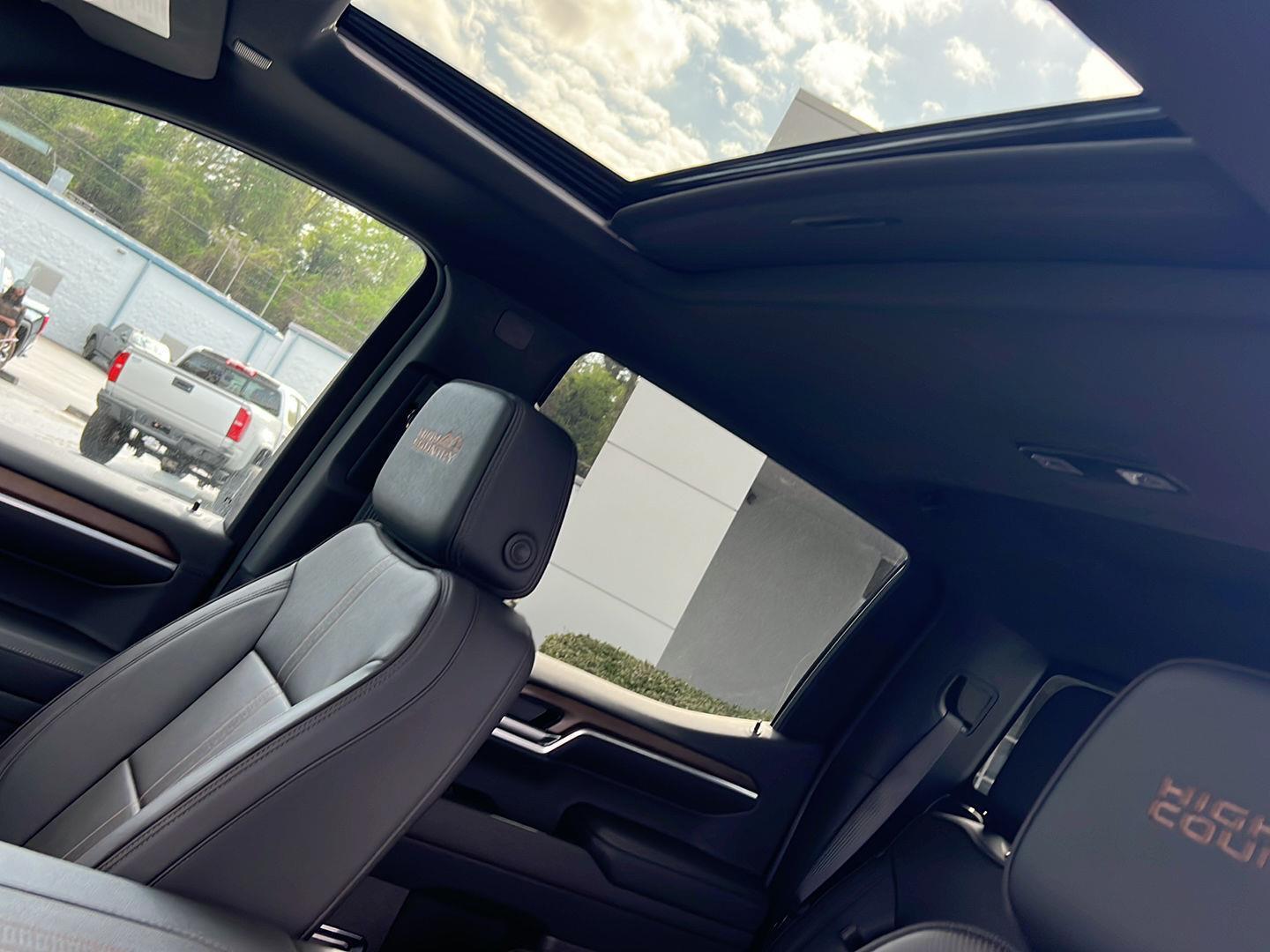 Used 2024 Black Chevrolet High Country image 34