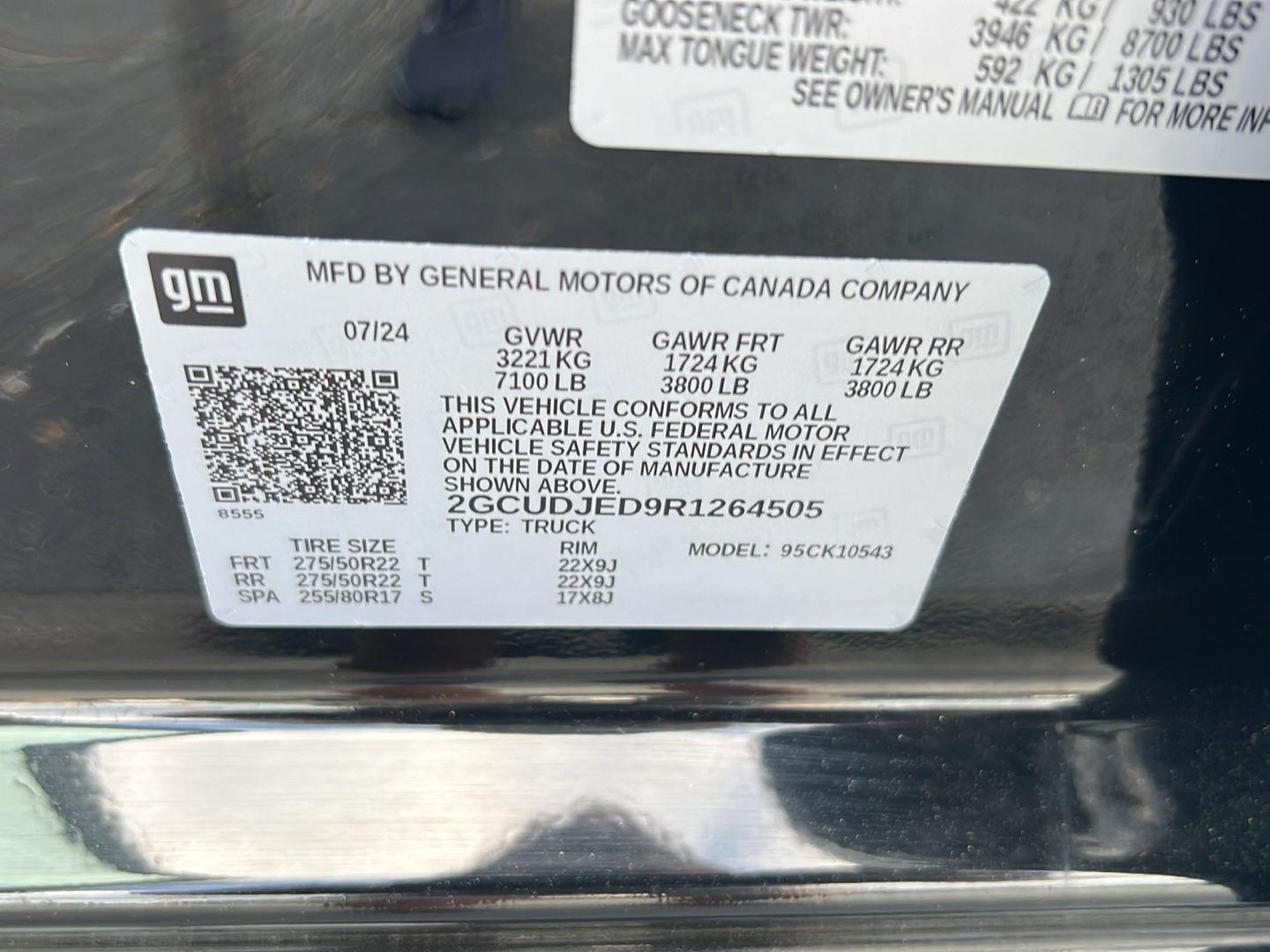 Used 2024 Black Chevrolet High Country image 44