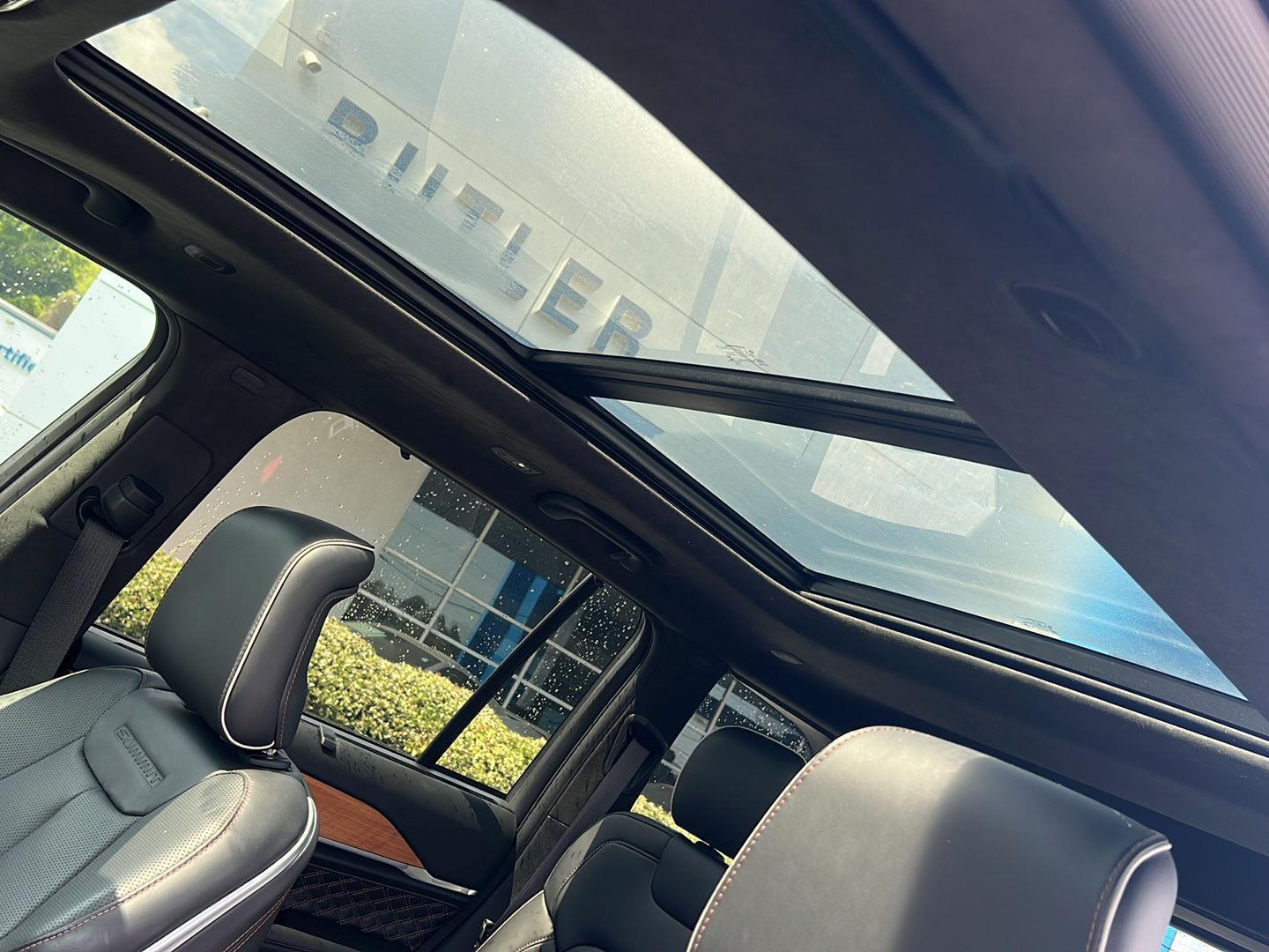 Used 2022 Baltic Gray Metallic Clearcoat Jeep Summit Reserve image 35