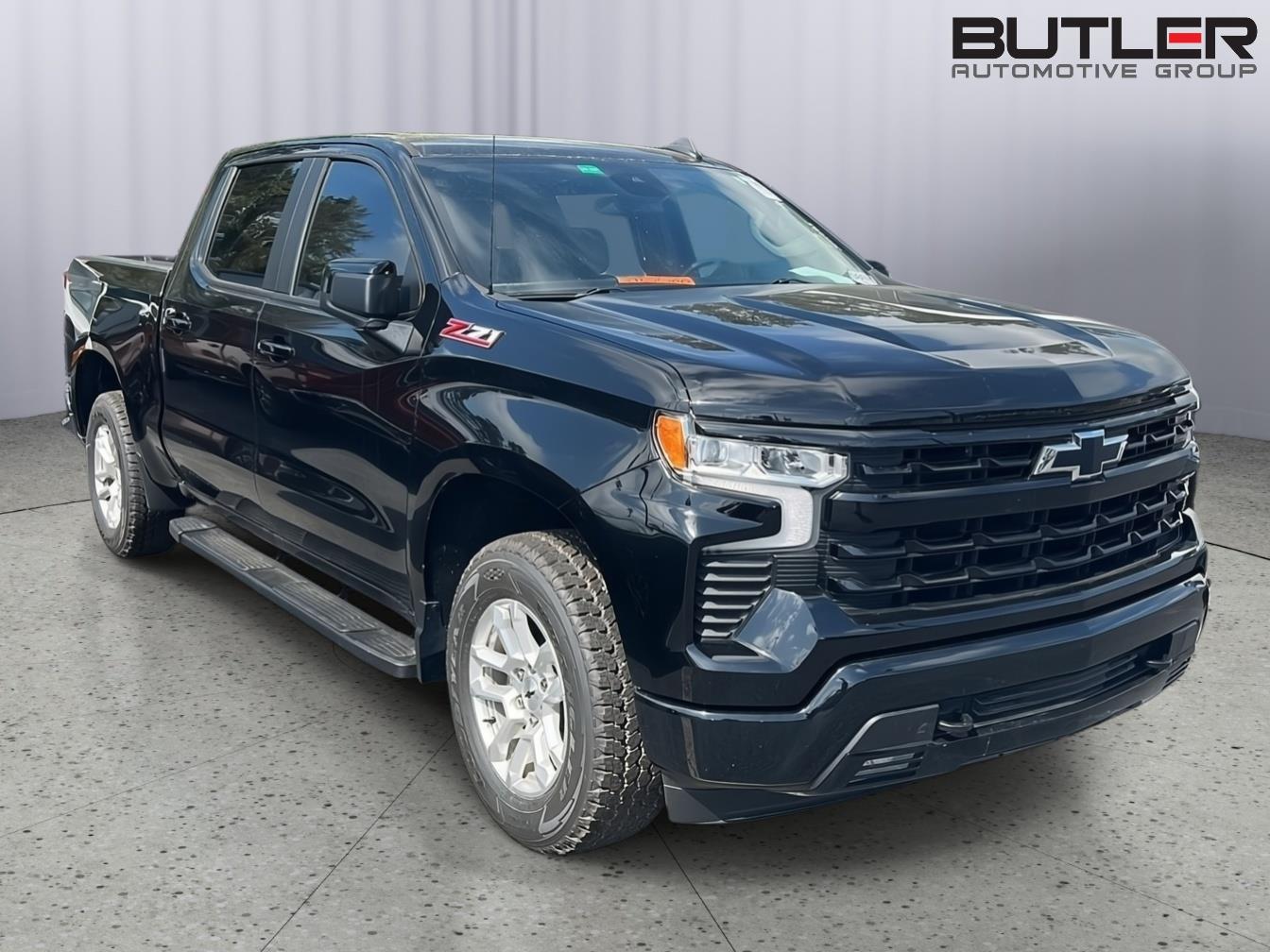 Used 2023 Black Chevrolet RST image 6