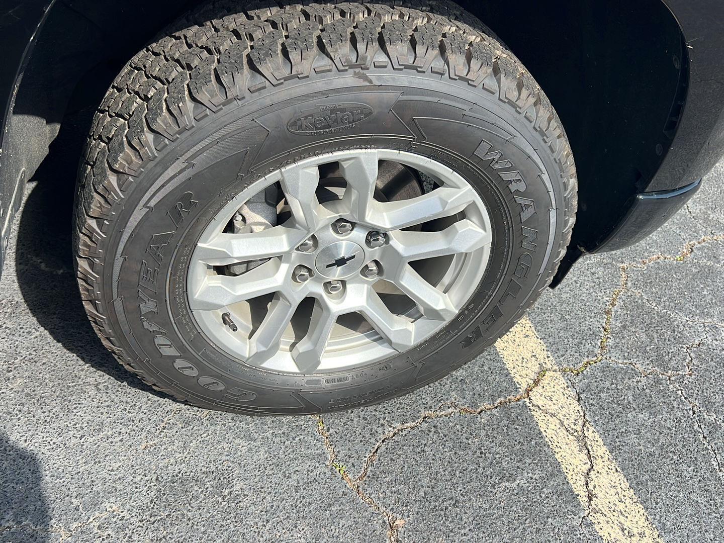 Used 2023 Black Chevrolet RST image 7