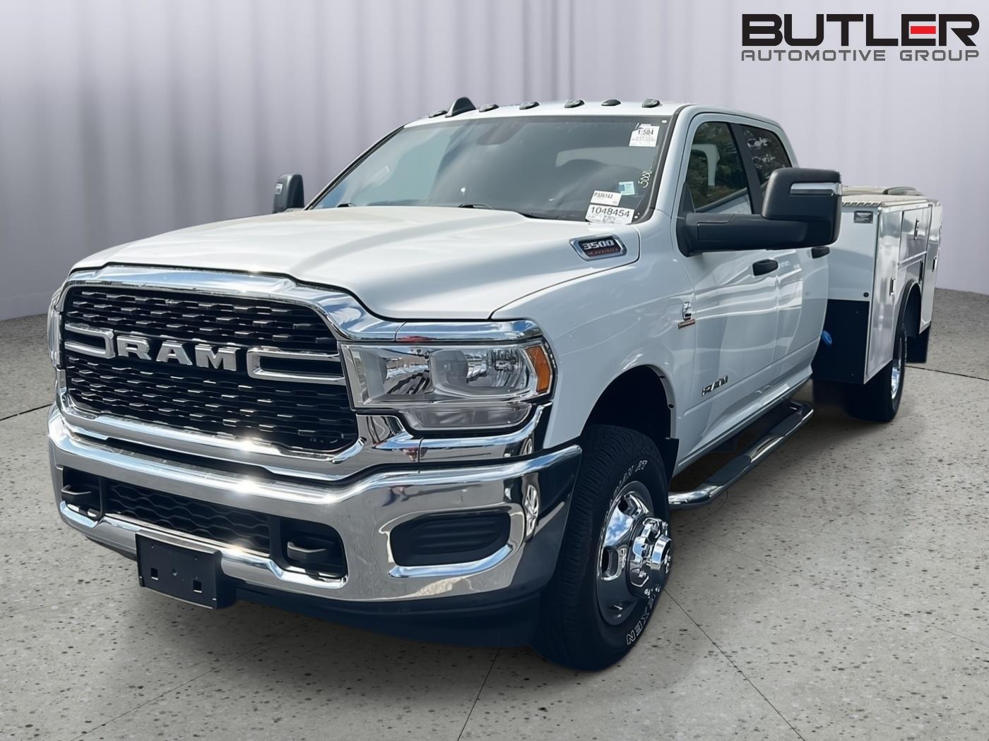 Used 2024 Bright White Clearcoat Ram SLT image 2
