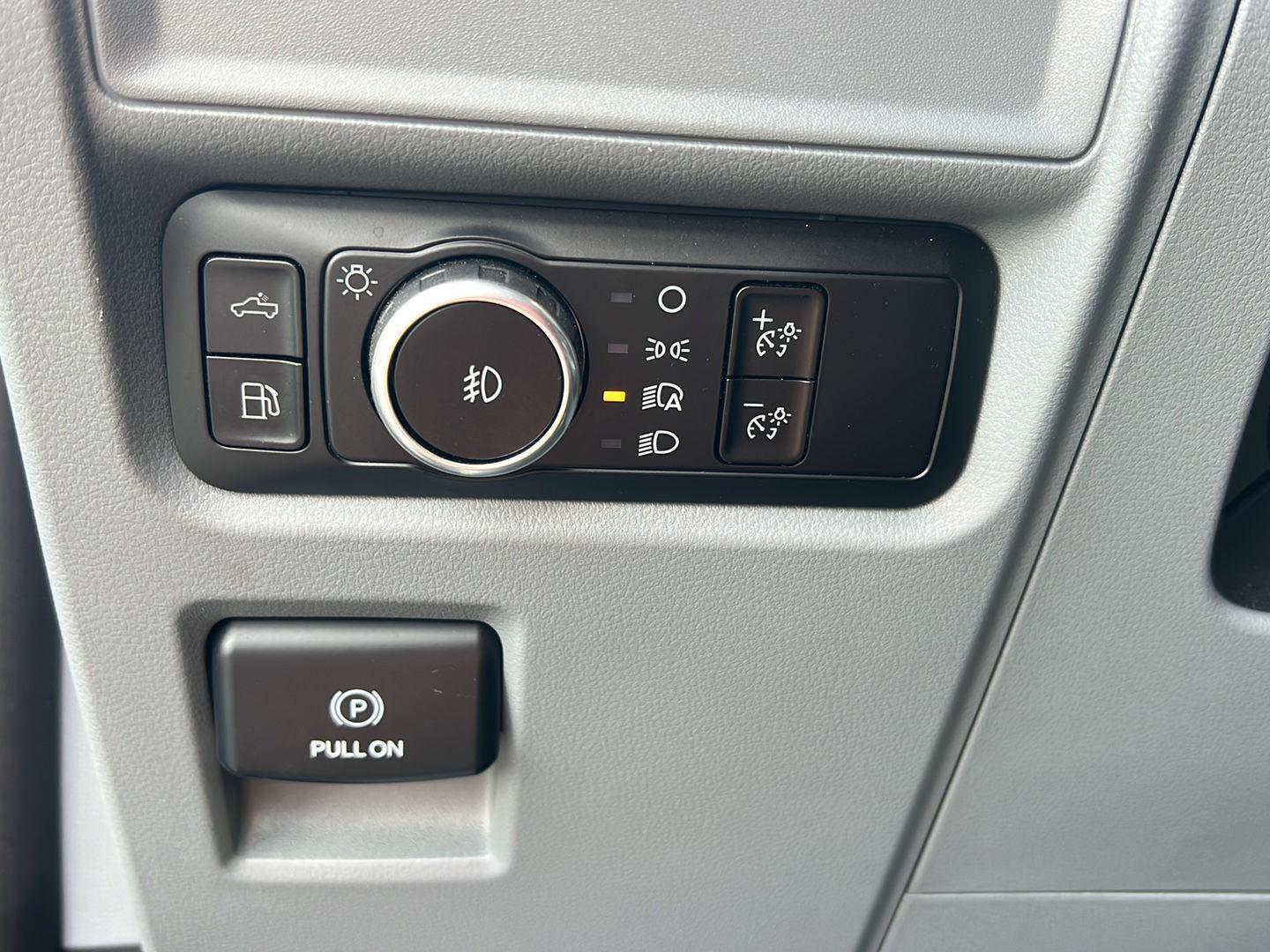 Used 2024 Agate Black Ford XLT image 19