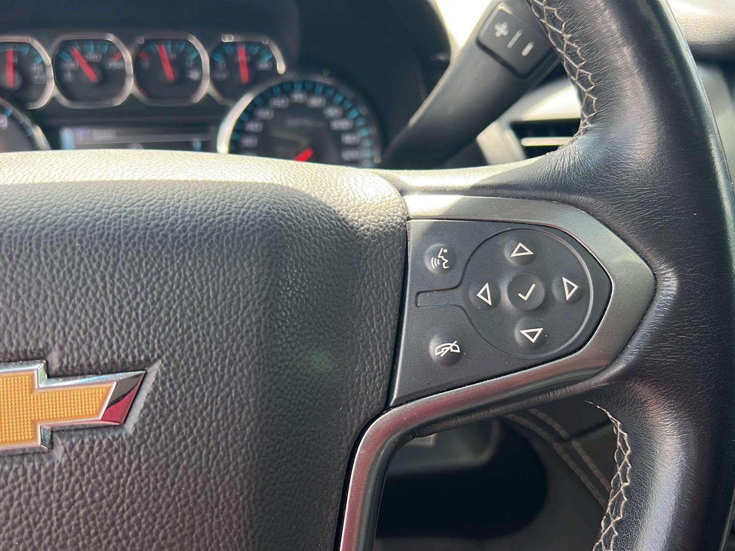 Used 2019 Shadow Gray Metallic Chevrolet LT image 23