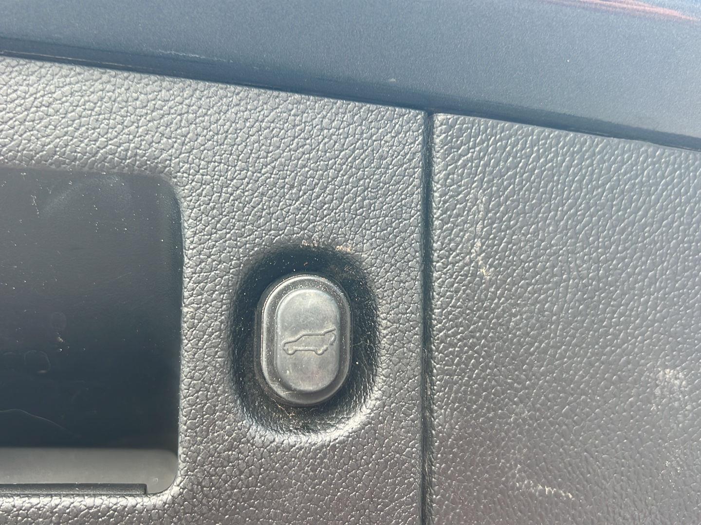 Used 2019 Shadow Gray Metallic Chevrolet LT image 36