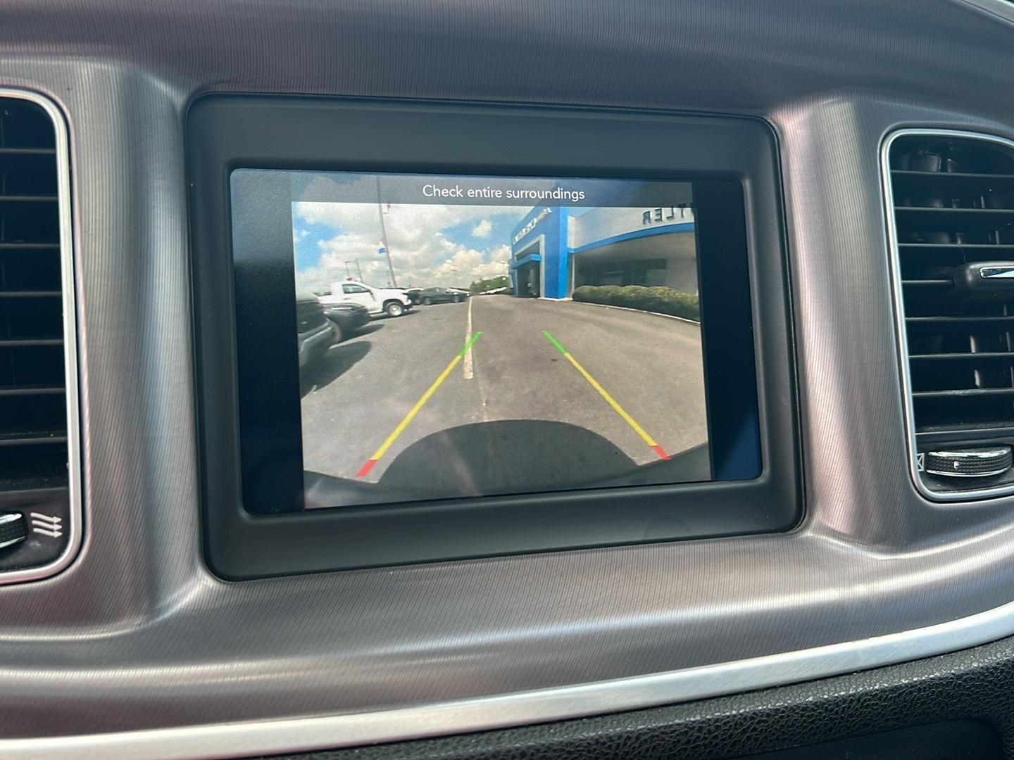 Used 2019 Pitch Black Clearcoat Dodge SXT image 28