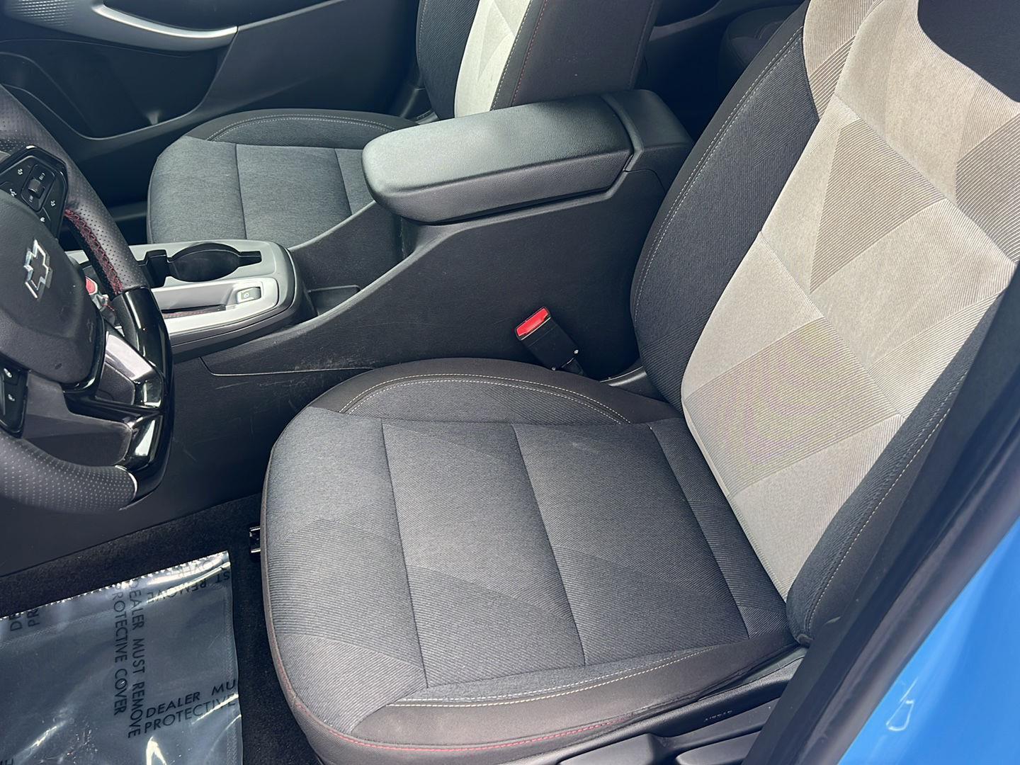 Used 2024 Fountain Blue Chevrolet 1RS image 29