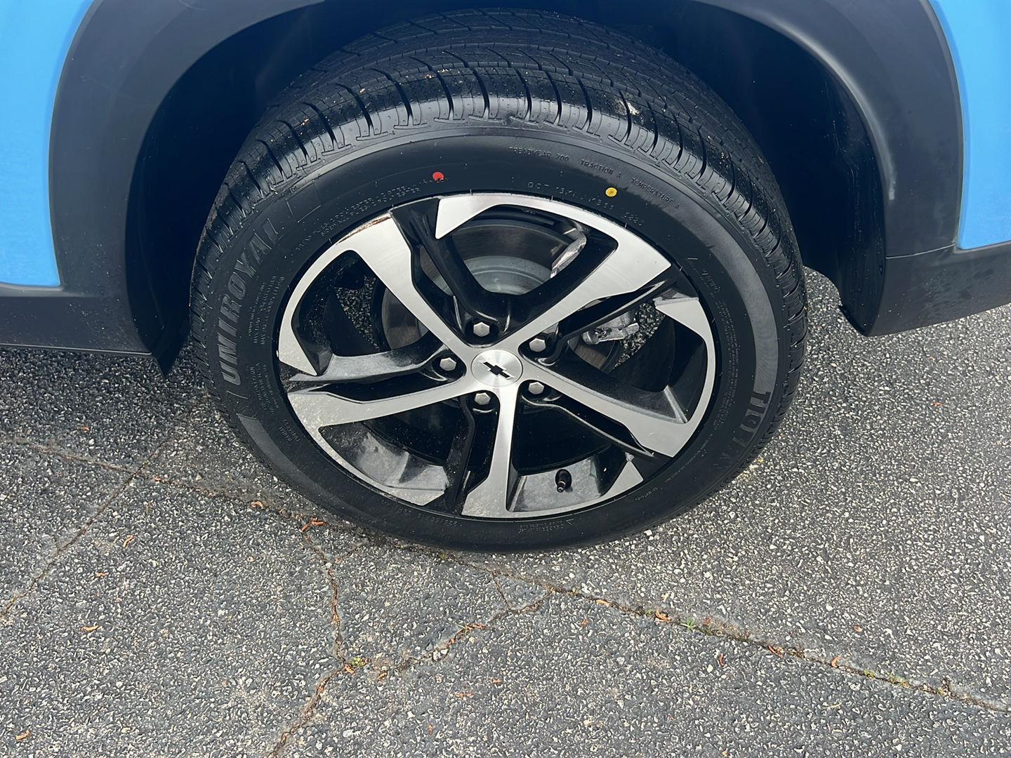 Used 2024 Fountain Blue Chevrolet 1RS image 36