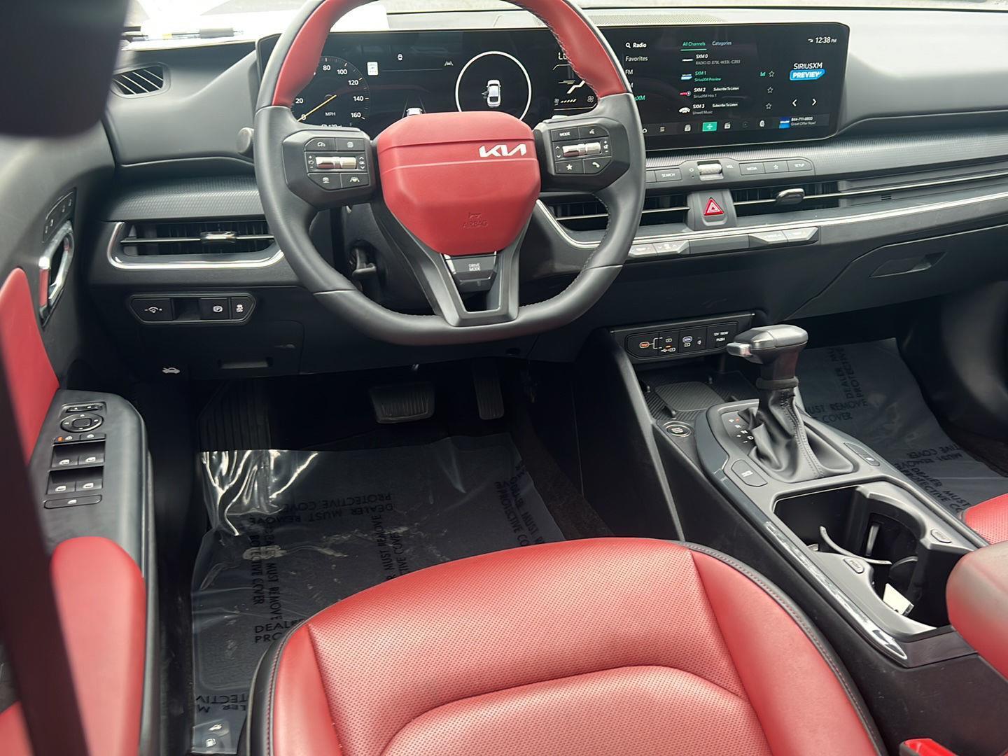 Used 2025 Aurora Black Pearl Kia GT-Line image 18