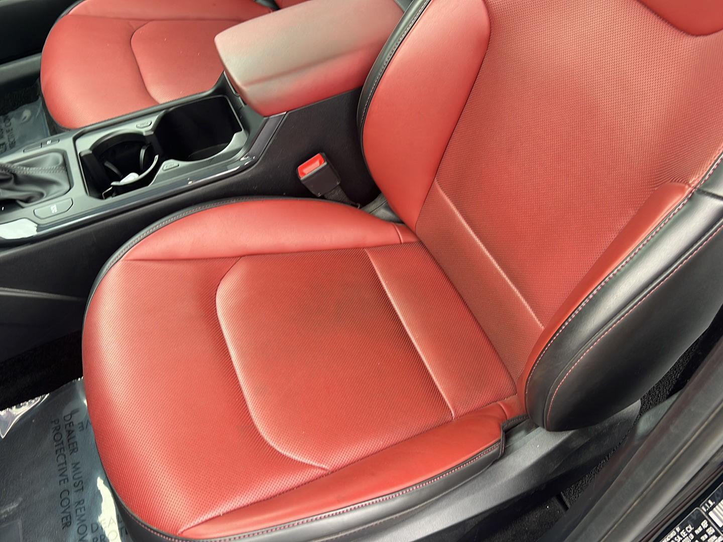 Used 2025 Aurora Black Pearl Kia GT-Line image 30