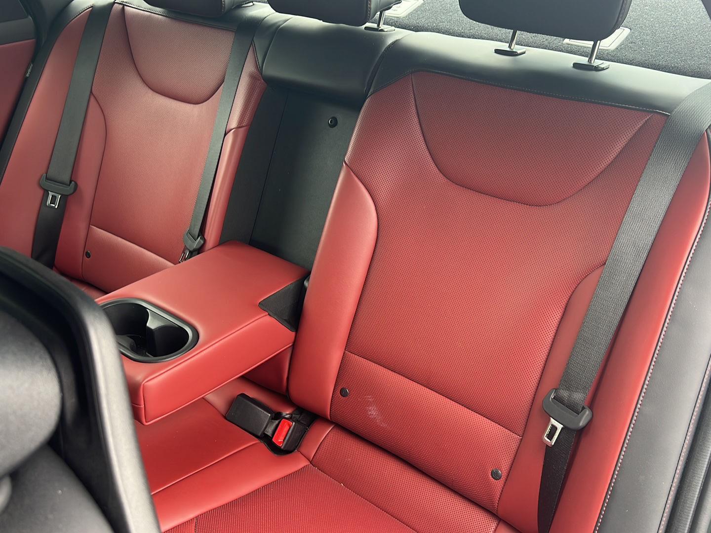 Used 2025 Aurora Black Pearl Kia GT-Line image 31