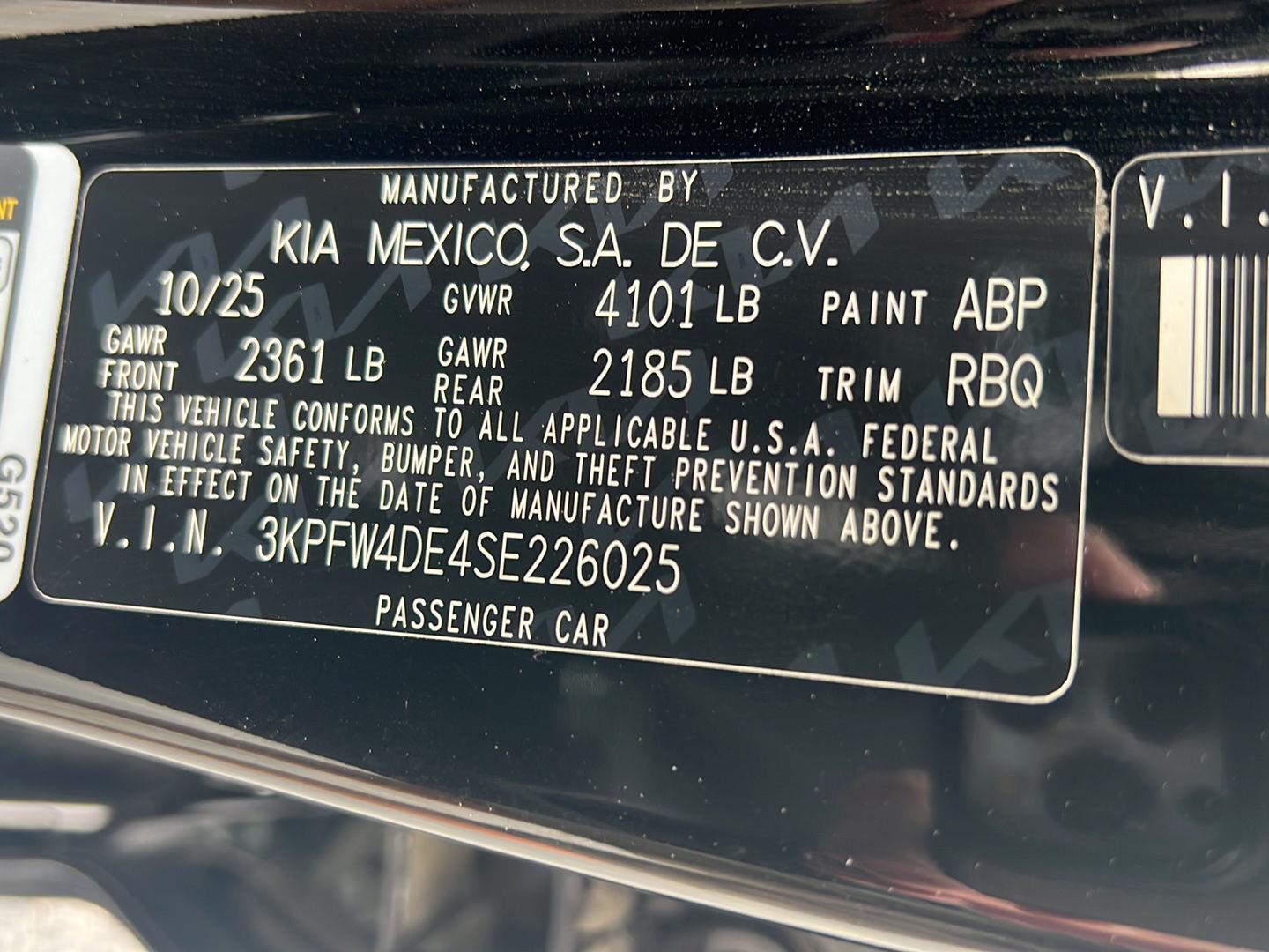 Used 2025 Aurora Black Pearl Kia GT-Line image 42