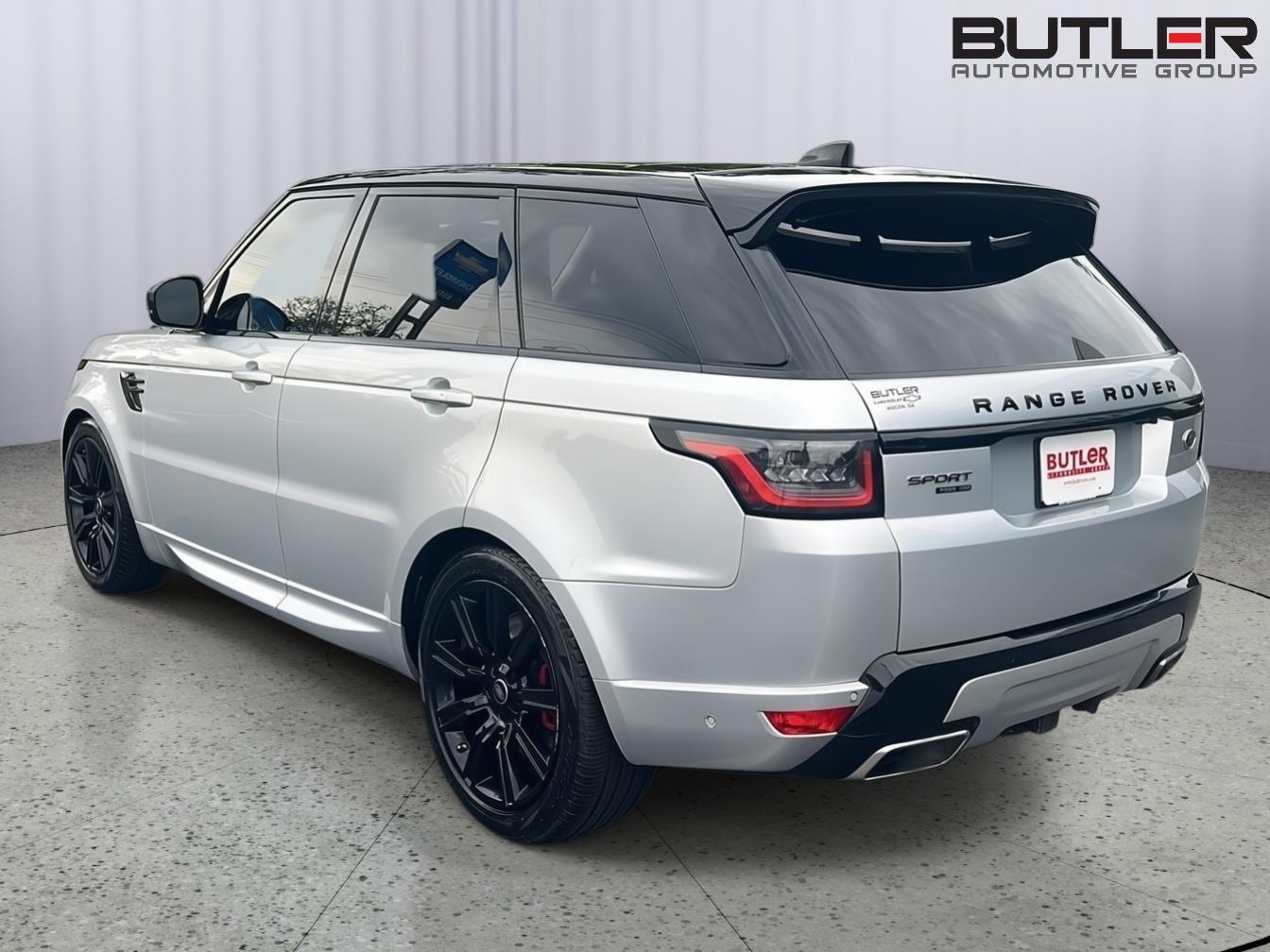 Used 2020 Indus Silver Metallic Land Rover HSE Dynamic image 4