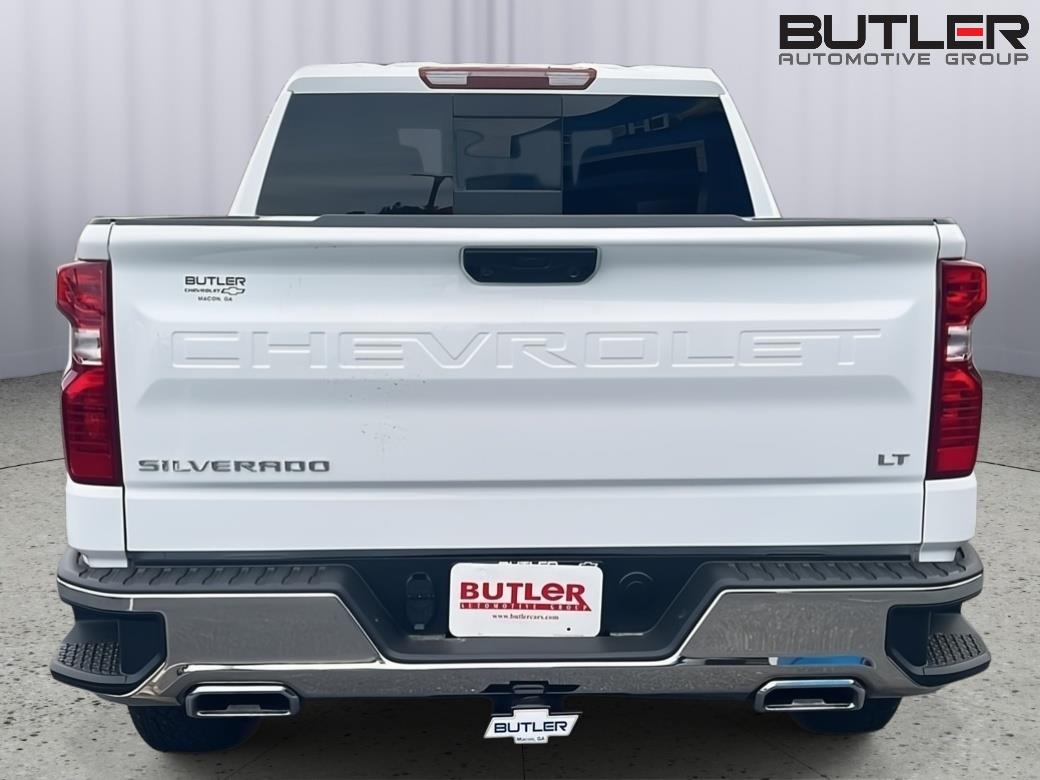 New 2026 Summit White Chevrolet LT image 5